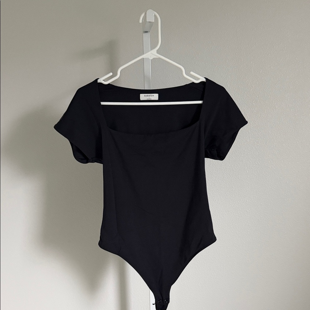 Aritzia Black Square Neck Short Sleeve Bodysuit